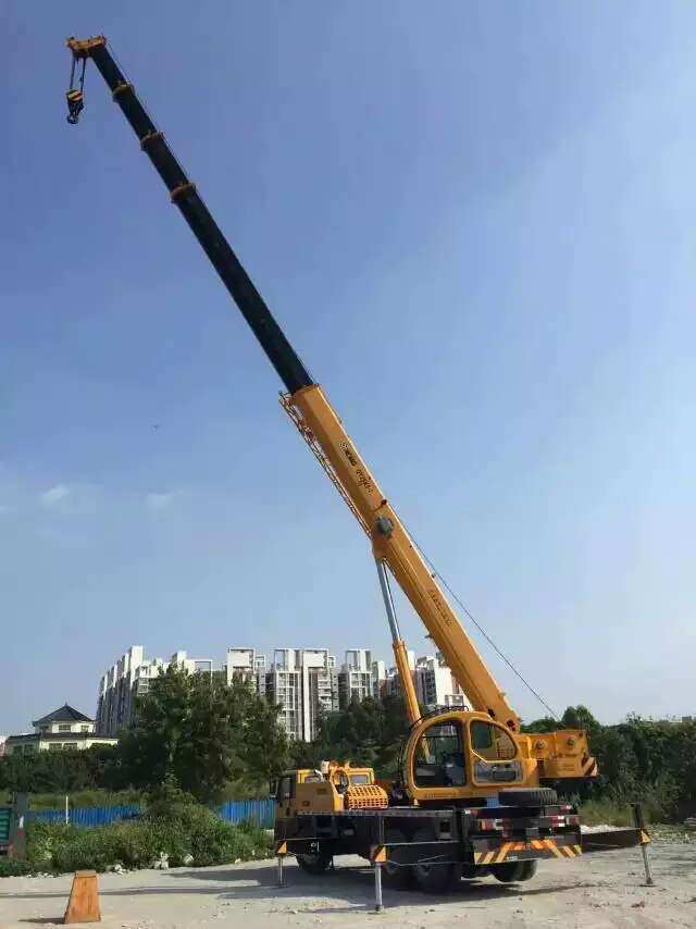 白云区吊车出租